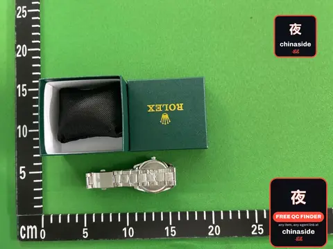 Oyster Quartz Watch