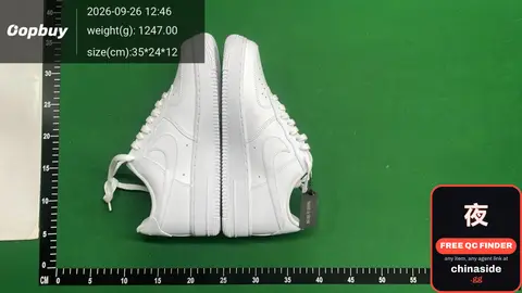 Nike Air Force 1 Sneakers
