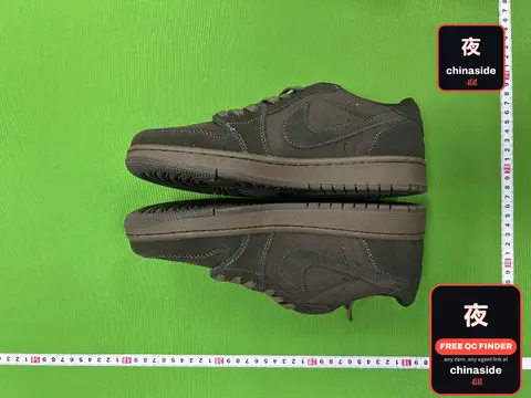 Nike Air Force 1 Sneakers